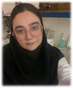 Nadia Hamedani.jpg